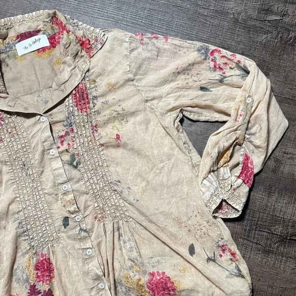 Floral Button-Down Shirt in Cream and Pink - Picture 3 of 9